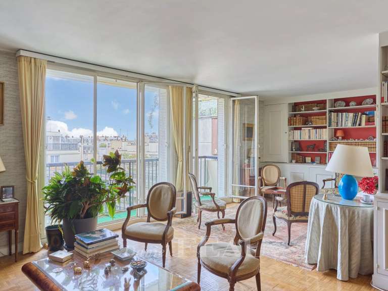 Appartement Paris 16e - 3 chambres - 93m²