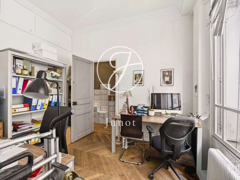 Appartement Paris 16e - 3 chambres - 93m²