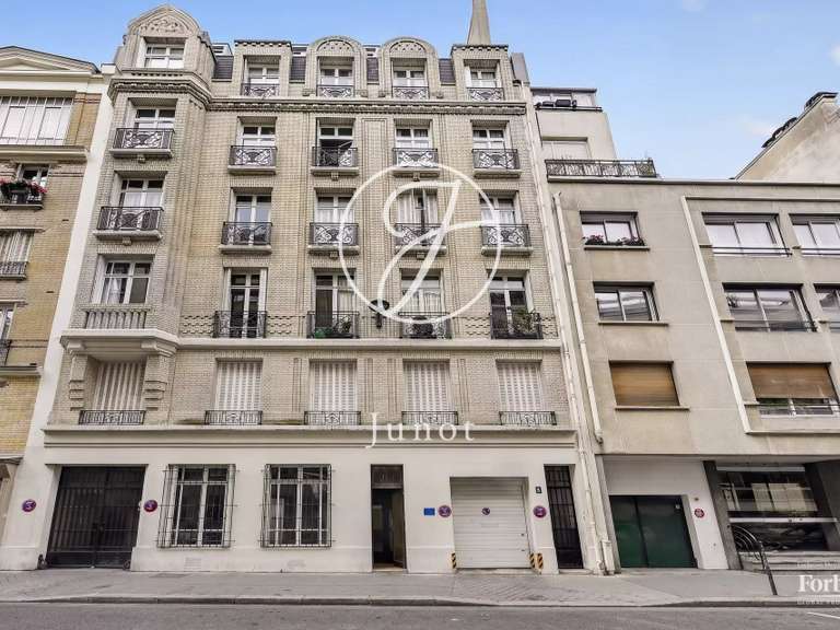 Appartement Paris 16e - 3 chambres - 93m²