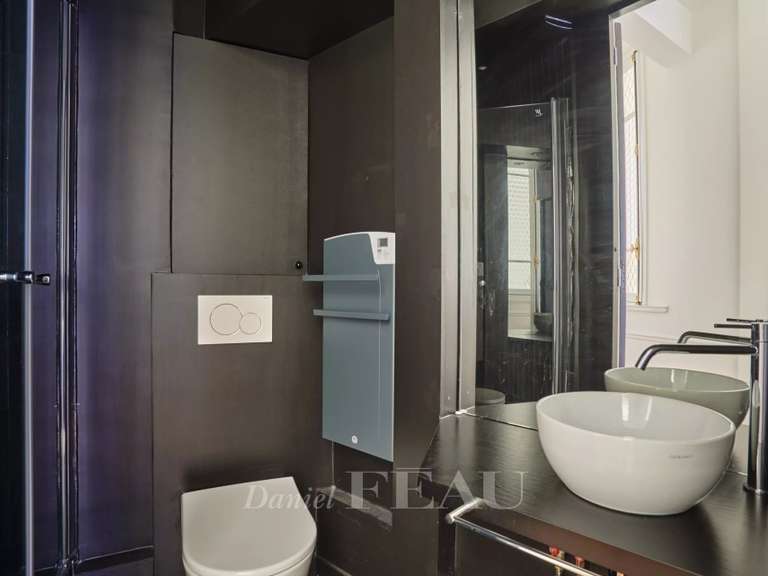 Appartement Paris 16e - 2 chambres - 94m²