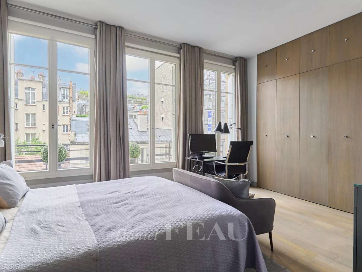 Apartment Paris 16e