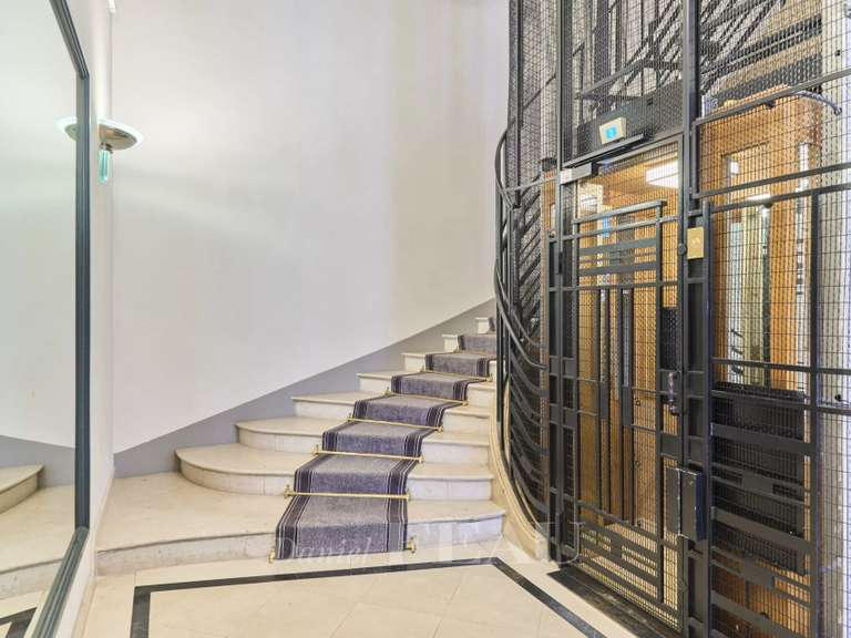 Apartment Paris 16e - 3 bedrooms - 172m²
