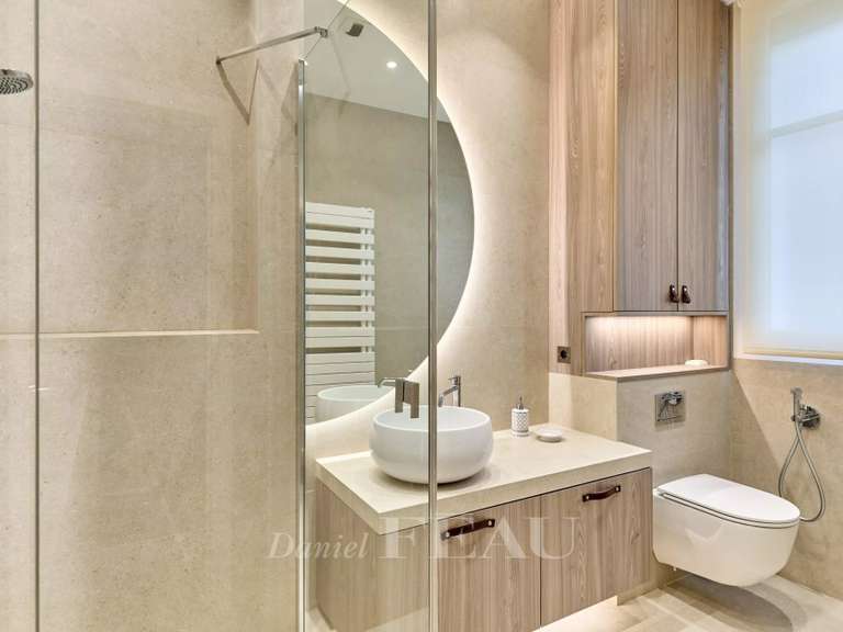 Apartment Paris 16e - 3 bedrooms - 172m²