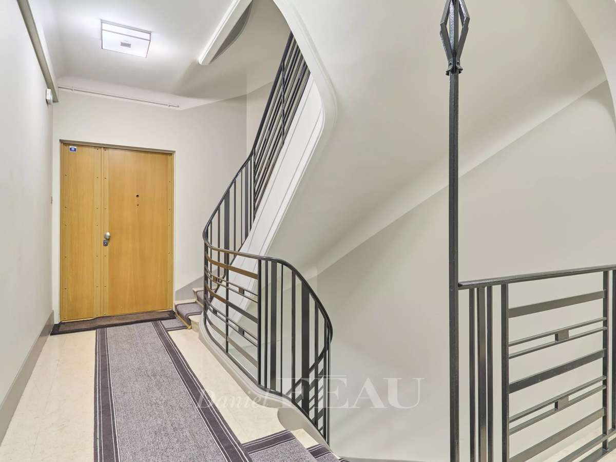 Apartment Paris 16e