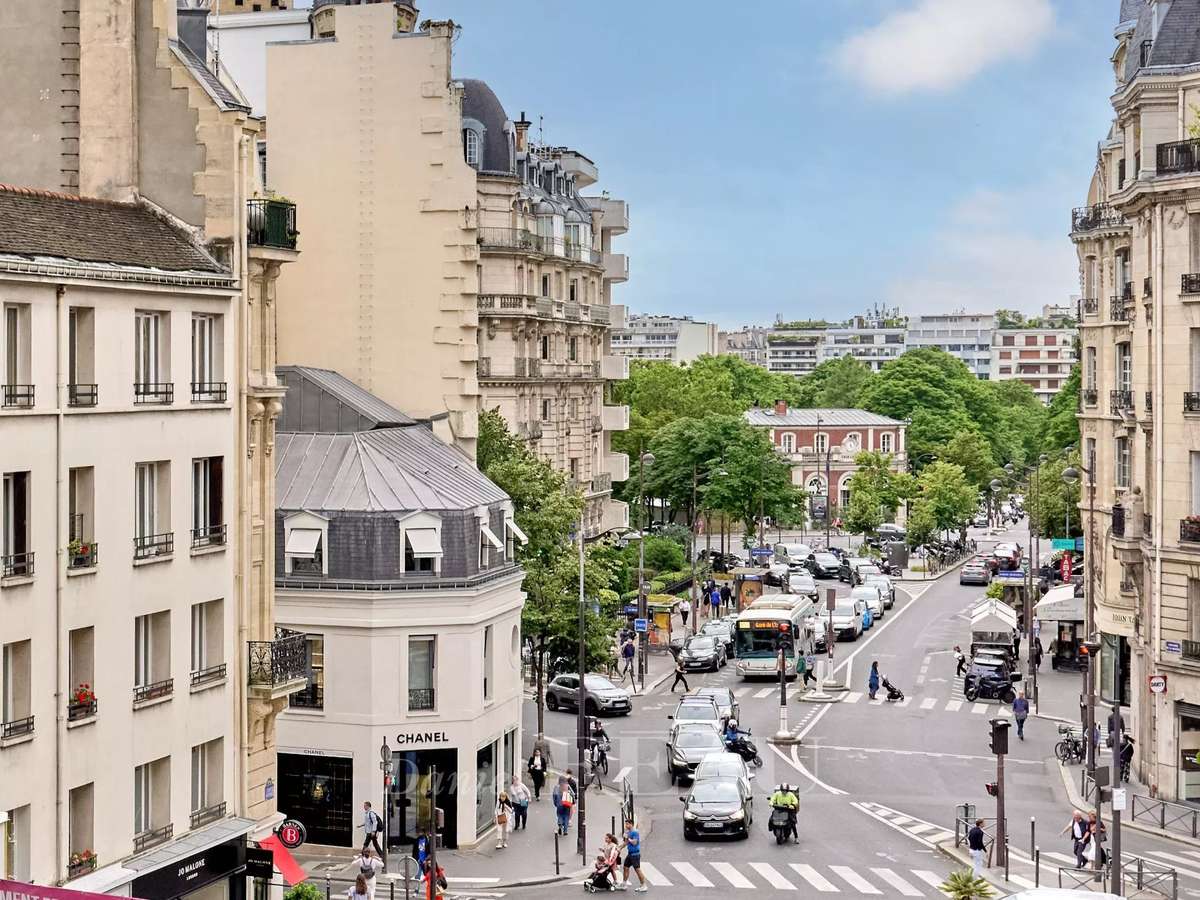 Apartment Paris 16e