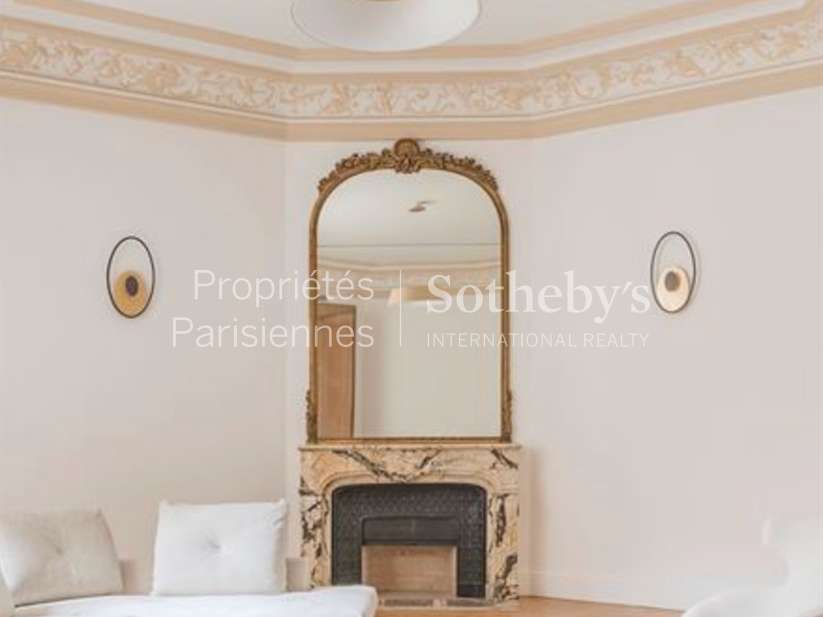 Apartment Paris 16e