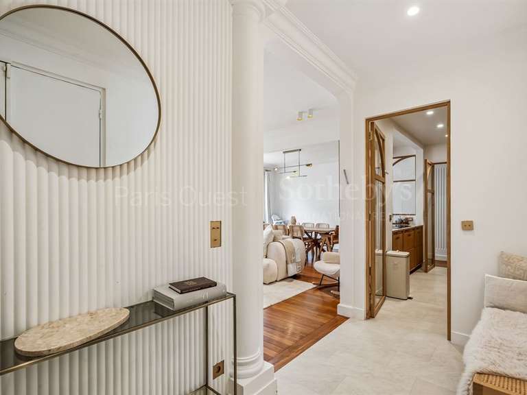 Appartement Paris 16e - 2 chambres - 90m²