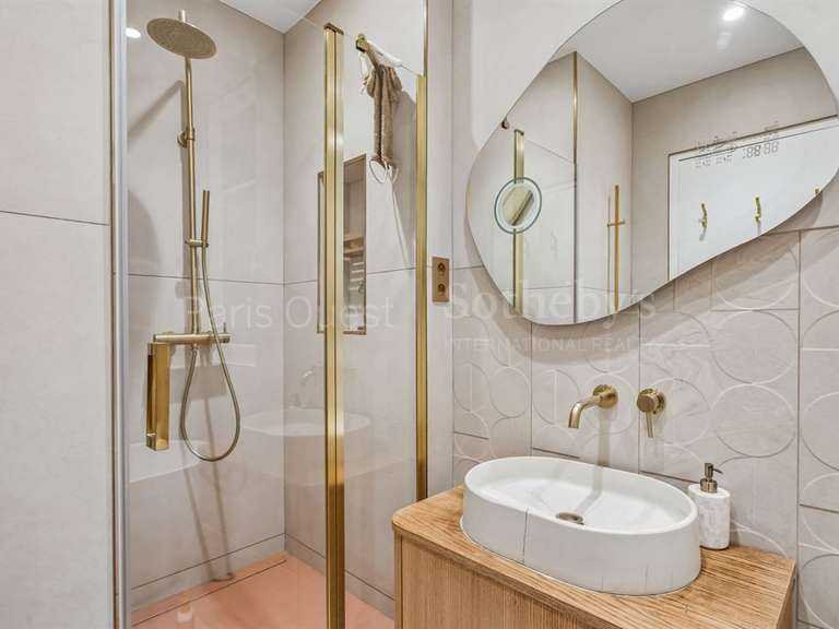 Appartement Paris 16e - 2 chambres - 90m²