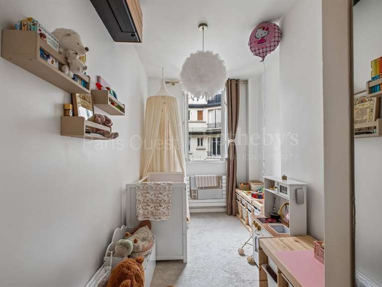 Appartement Paris 16e - 2 chambres - 90m²