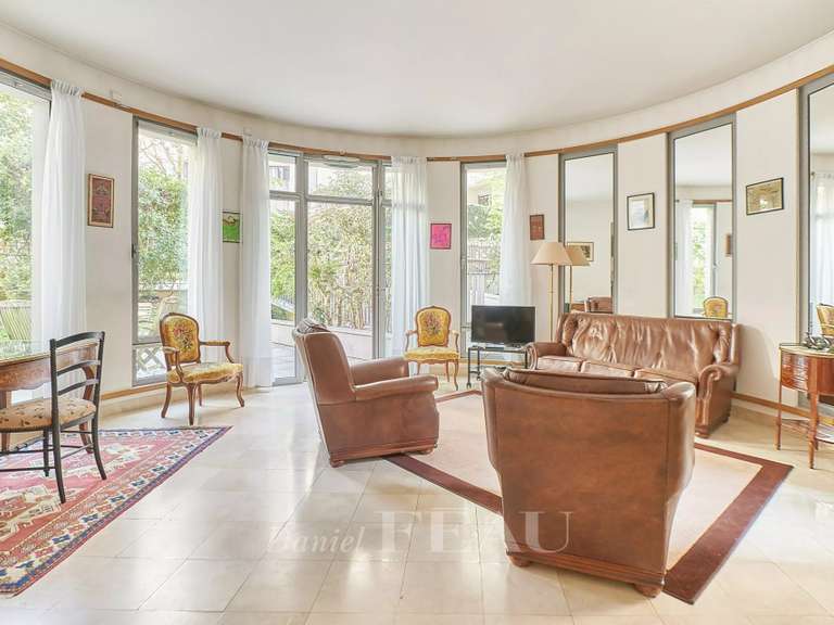 Appartement Paris 16e - 2 chambres - 93m²