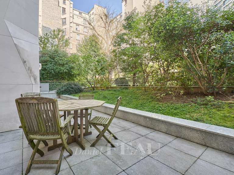 Appartement Paris 16e - 2 chambres - 93m²