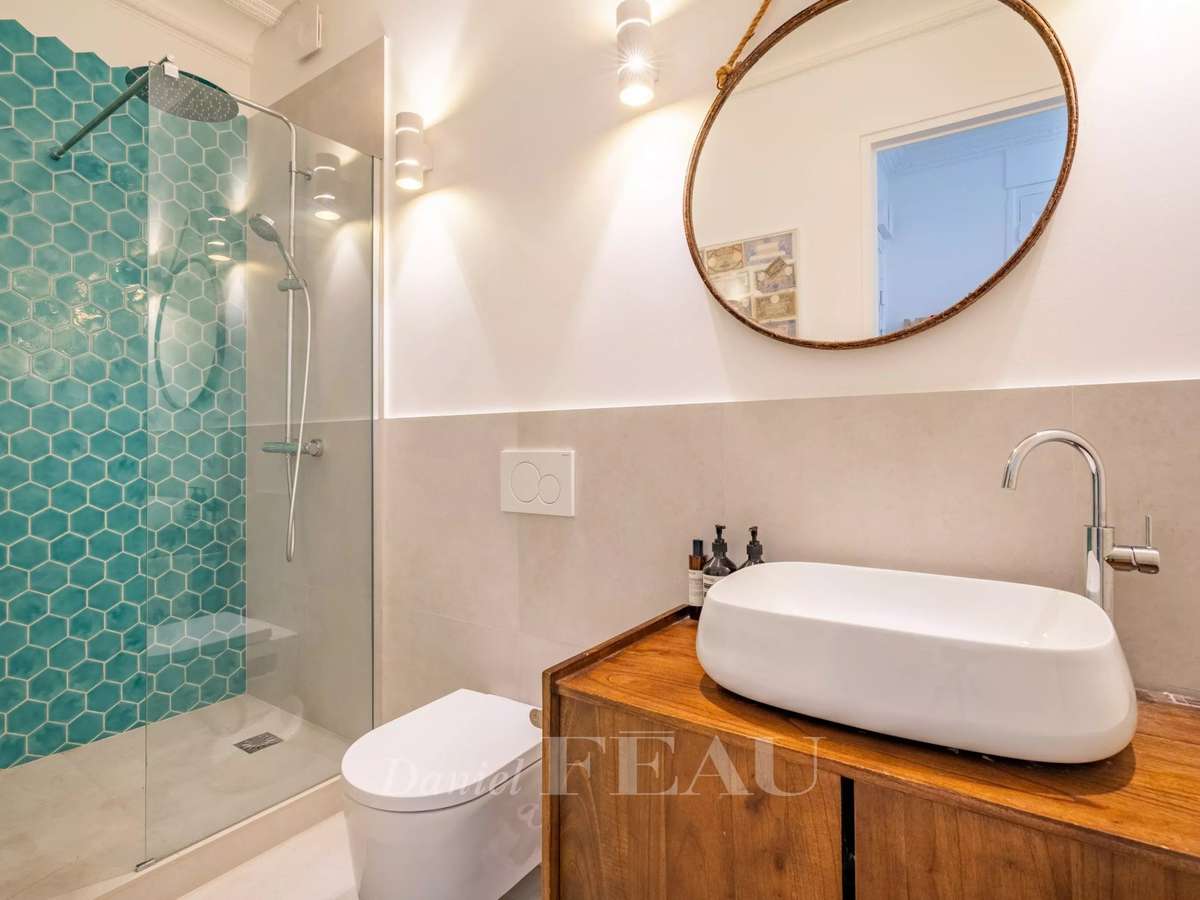 Apartment Paris 16e