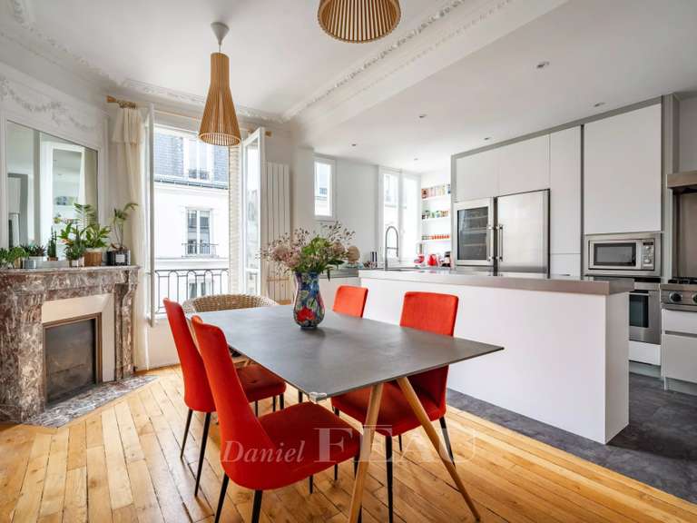 Apartment Paris 16e - 3 bedrooms - 137m²
