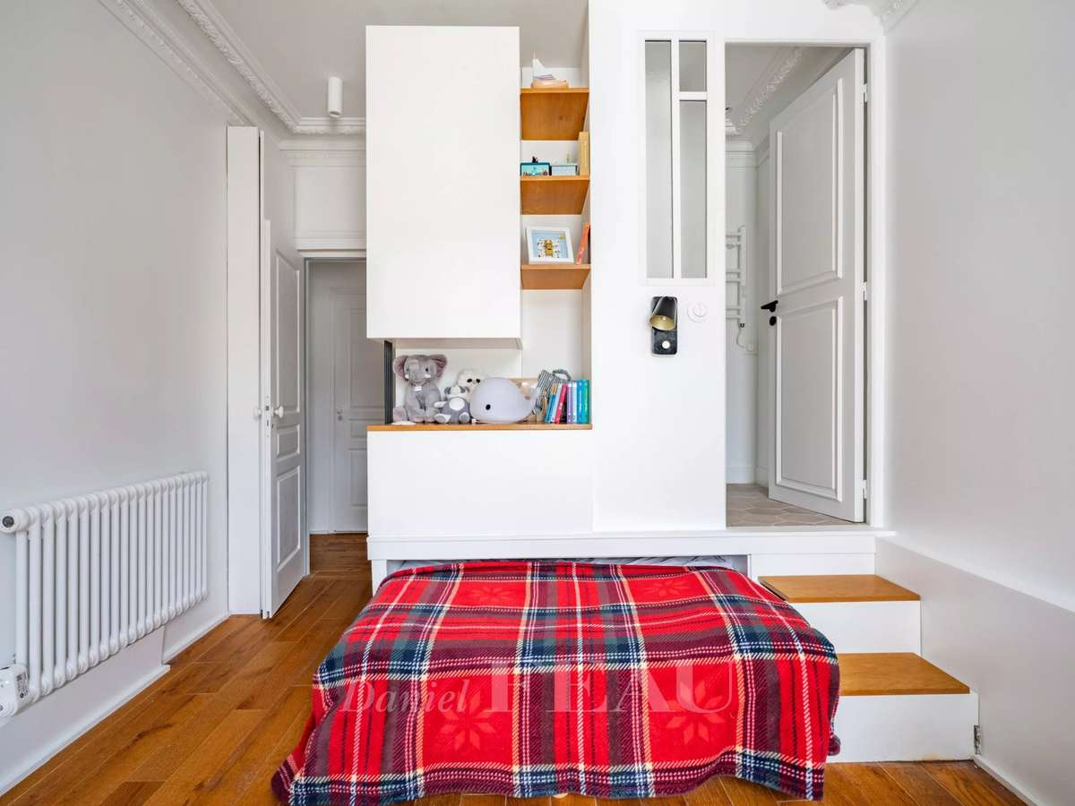 Apartment Paris 16e