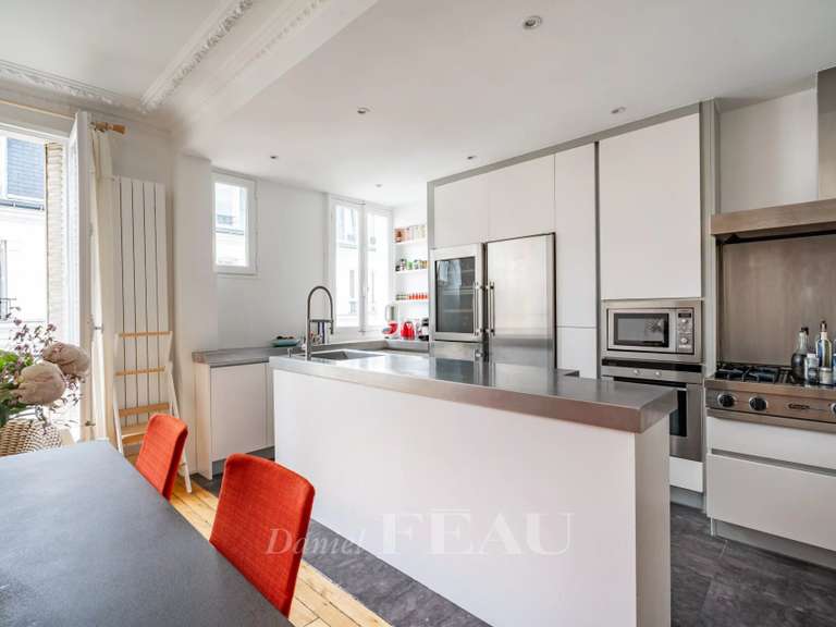Apartment Paris 16e - 3 bedrooms - 137m²