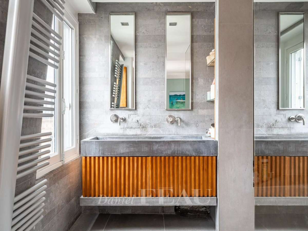 Apartment Paris 16e