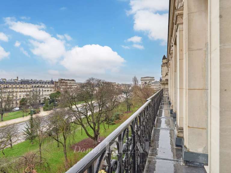 Appartement Paris 16e - 3 chambres - 360m²