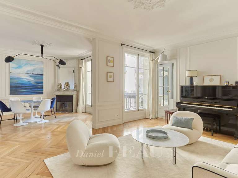 Appartement Paris 16e - 3 chambres - 114m²