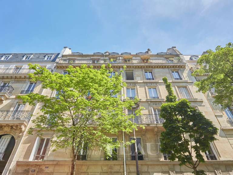 Appartement Paris 16e - 3 chambres - 114m²