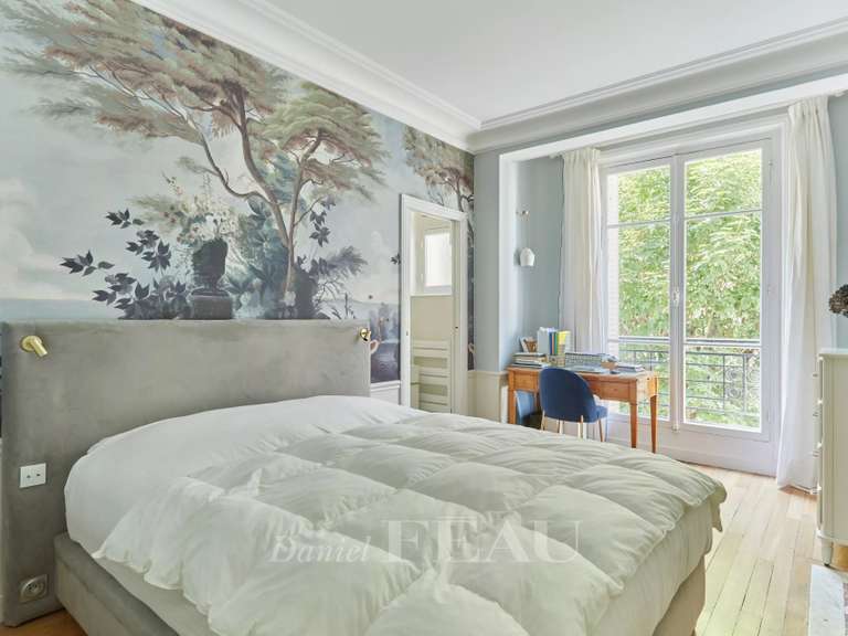 Appartement Paris 16e - 3 chambres - 114m²