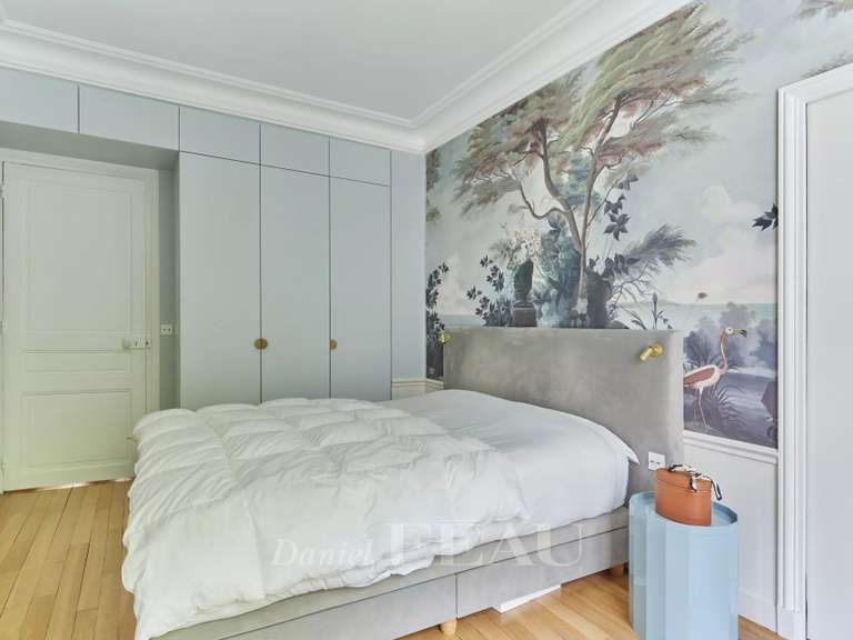 Appartement Paris 16e - 3 chambres - 114m²