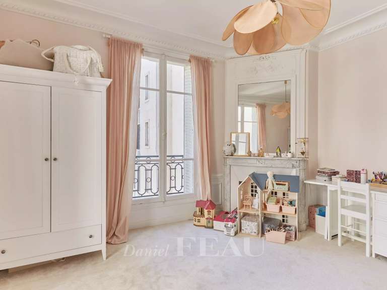 Appartement Paris 16e - 3 chambres - 114m²