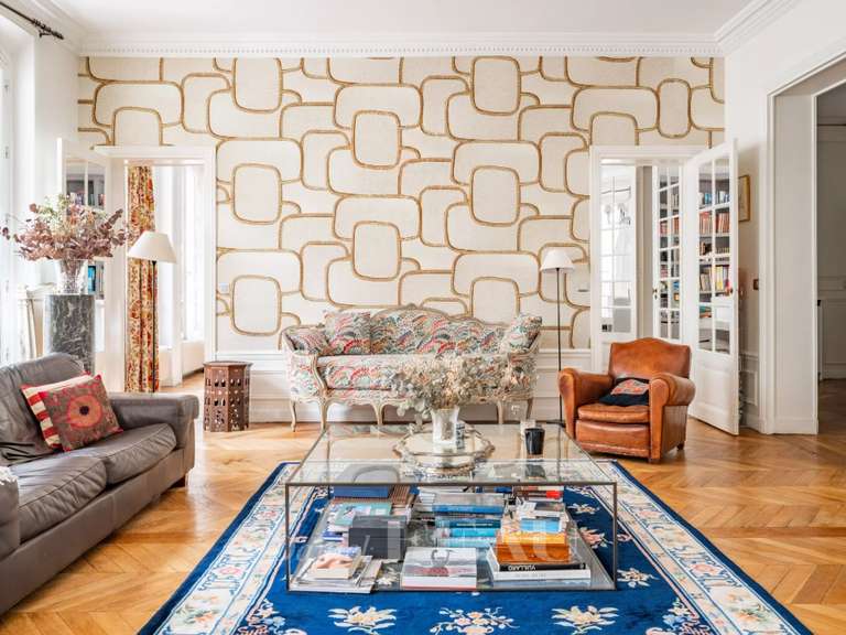 Appartement Paris 16e - 4 chambres - 210m²