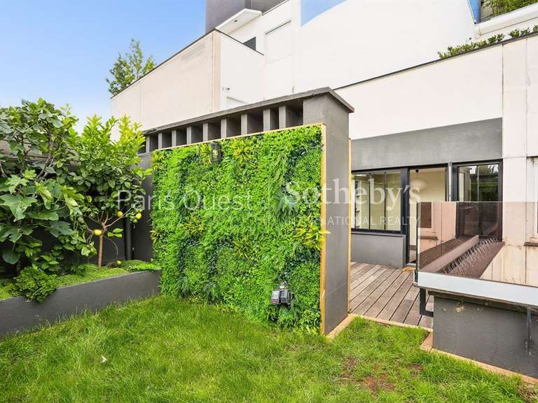 Appartement Paris 16e - 3 chambres - 96m²