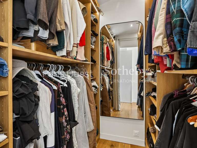 Appartement Paris 16e - 3 chambres - 96m²