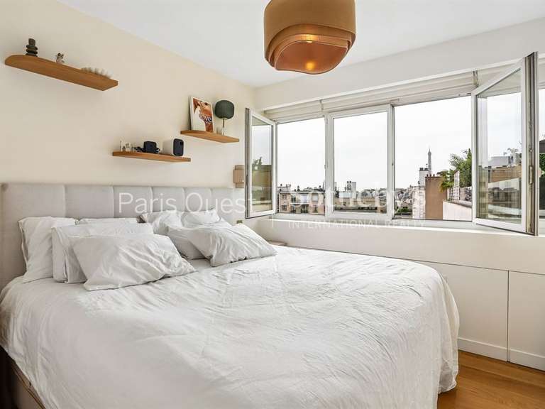 Appartement Paris 16e - 3 chambres - 96m²