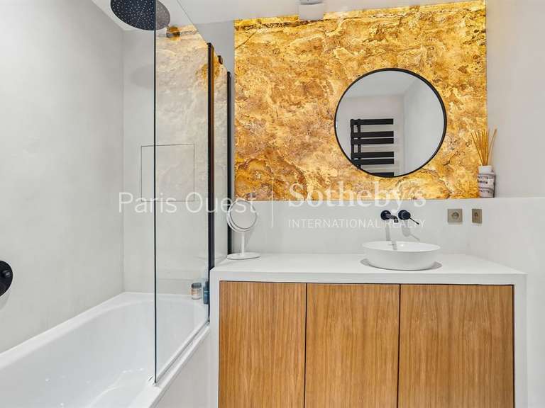 Appartement Paris 16e - 3 chambres - 96m²