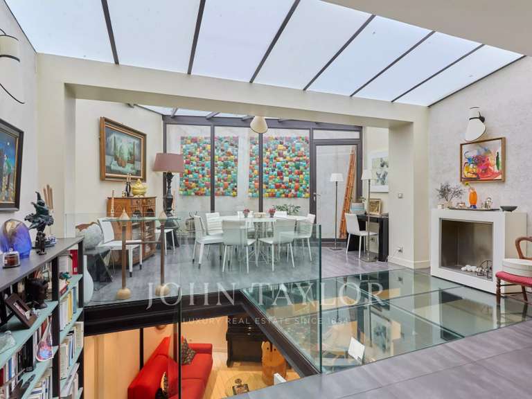 Appartement Paris 16e - 2 chambres - 125m²