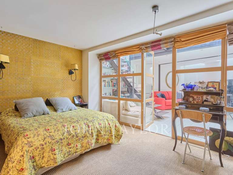Appartement Paris 16e - 2 chambres - 125m²