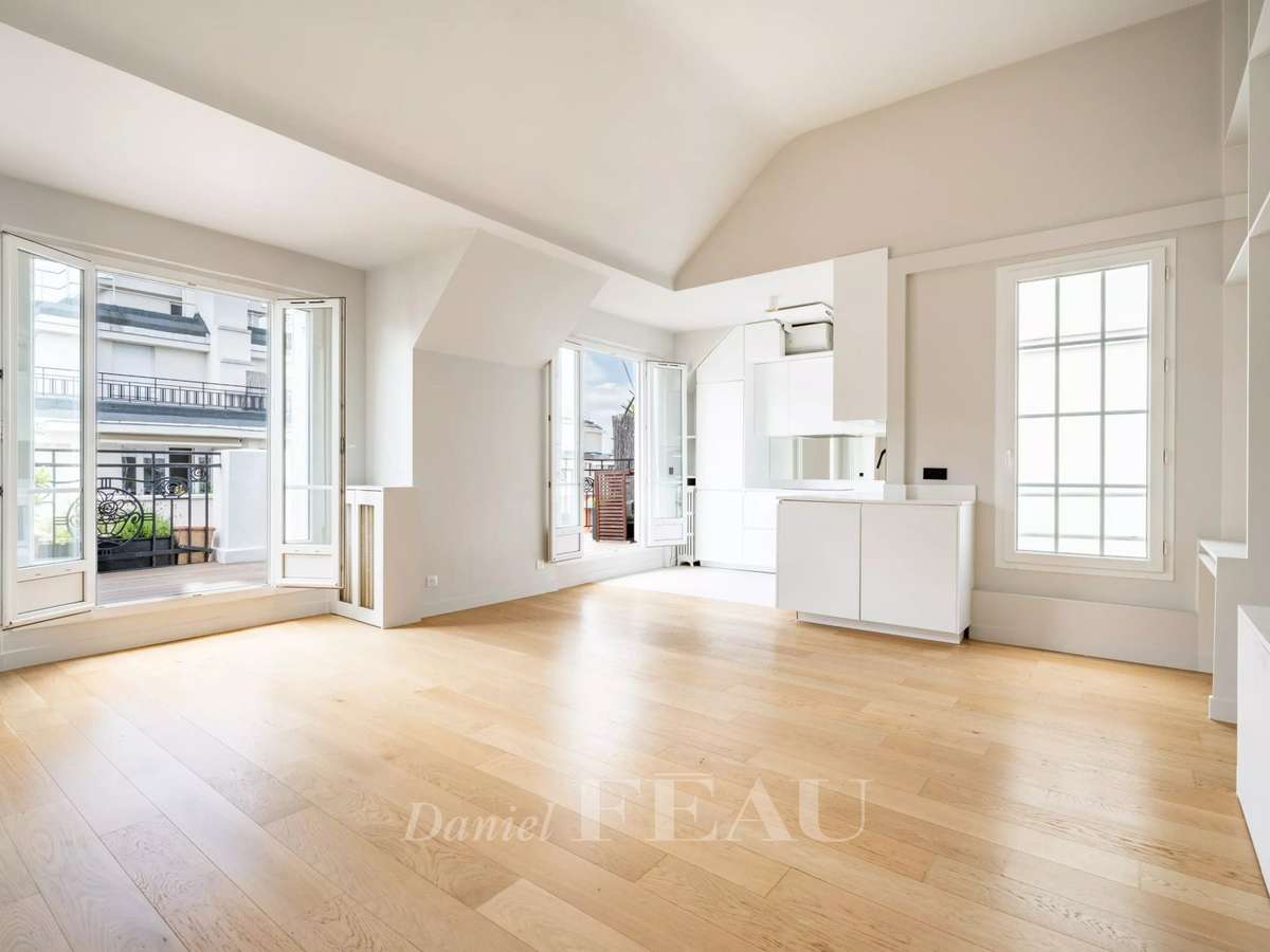 Apartment Paris 16e