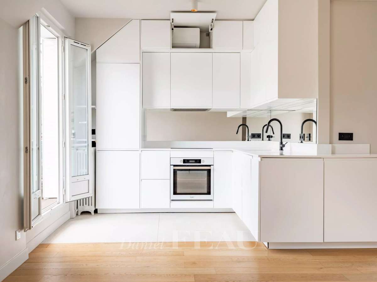 Apartment Paris 16e