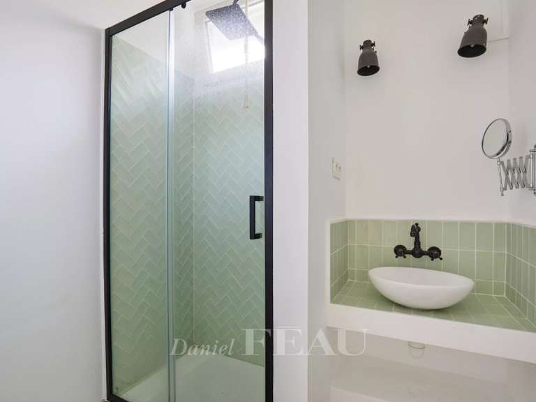 Appartement Paris 16e - 1 chambre - 93m²