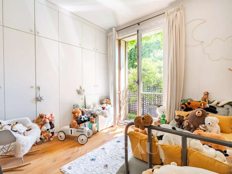 Appartement Paris 16e - 3 chambres - 116m²