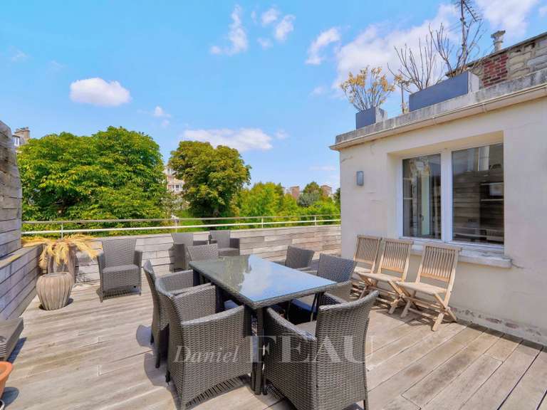 Appartement Paris 16e - 1 chambre - 113m²