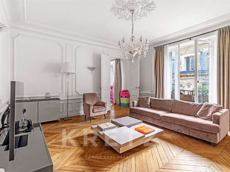 Appartement Paris 16e - 3 chambres - 145m²