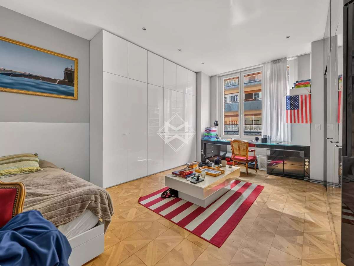 Apartment Paris 16e
