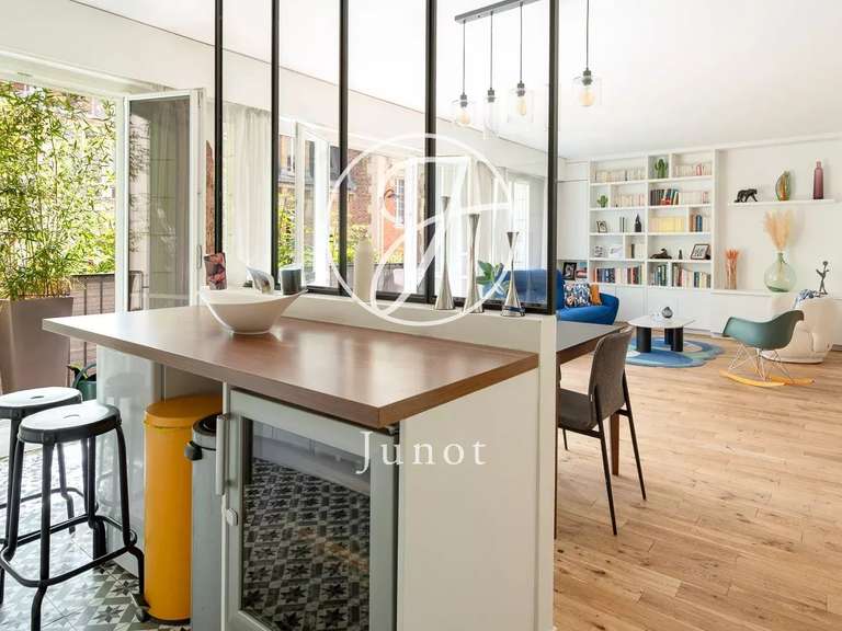 Appartement Paris 16e - 3 chambres - 105m²