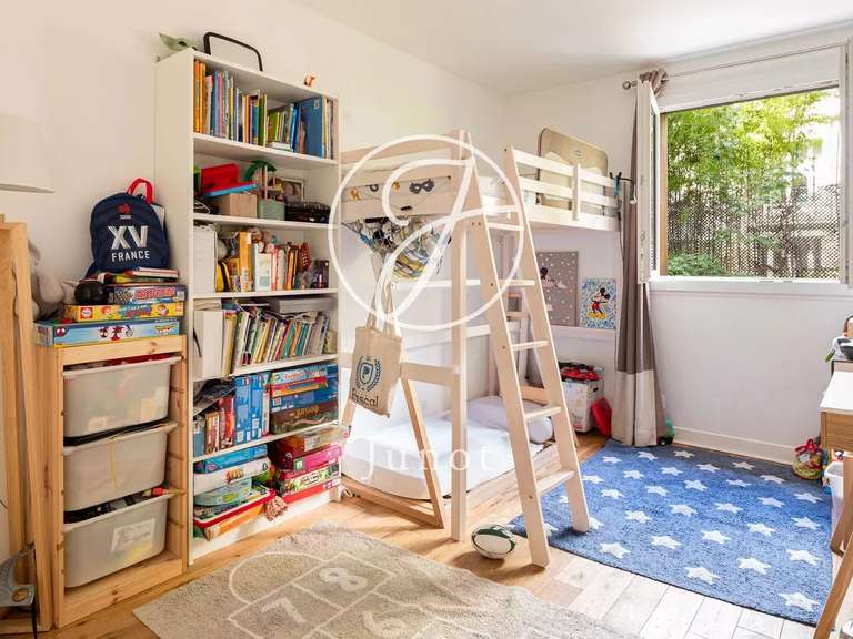 Appartement Paris 16e - 3 chambres - 105m²