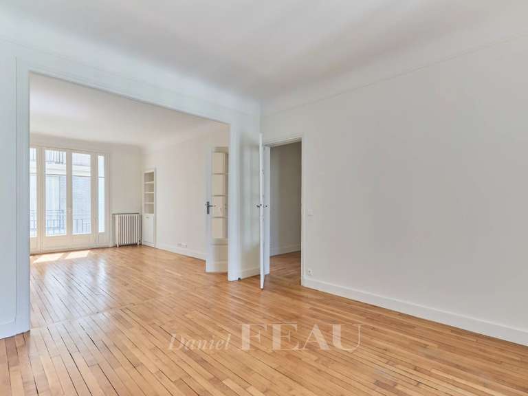 Appartement Paris 16e - 2 chambres - 92m²