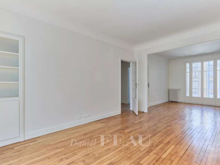 Appartement Paris 16e - 2 chambres - 92m²