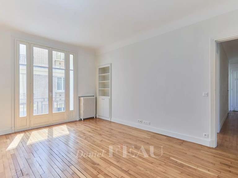 Appartement Paris 16e - 2 chambres - 92m²