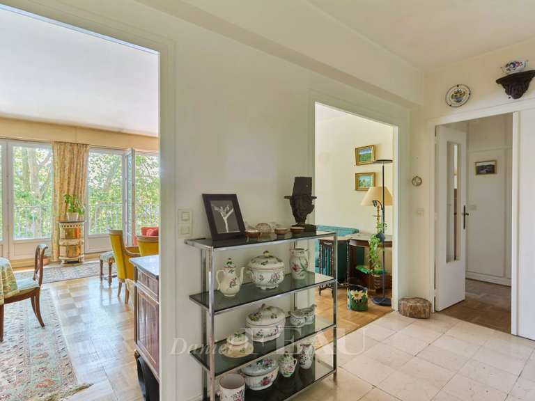 Appartement Paris 16e - 2 chambres - 103m²