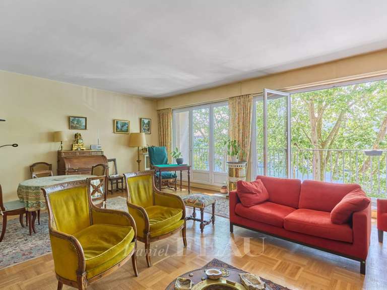 Appartement Paris 16e - 2 chambres - 103m²