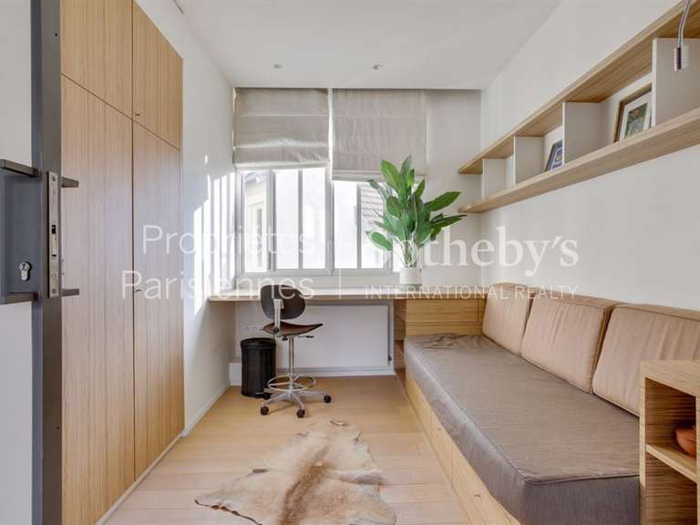 Appartement Paris 16e - 1 chambre - 113m²