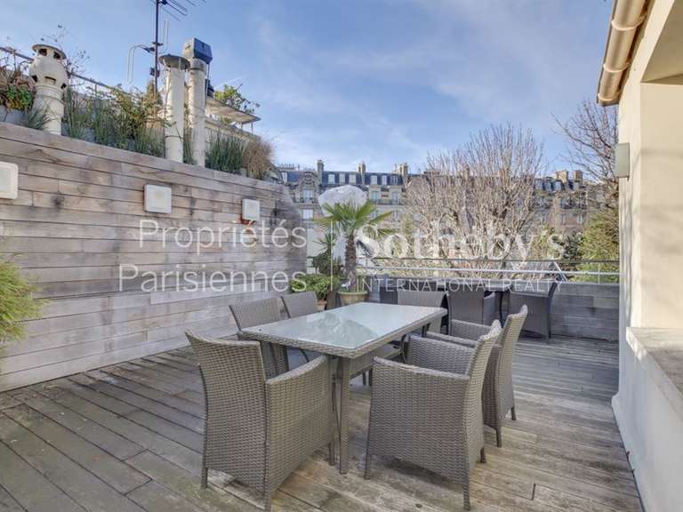 Appartement Paris 16e - 1 chambre - 113m²
