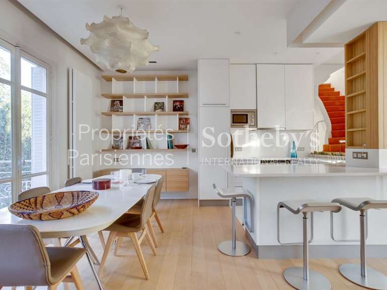 Appartement Paris 16e - 1 chambre - 113m²